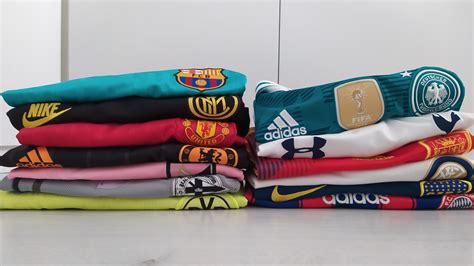 differenza tra maglia originale e replica|Real o Fake: come distinguere un kit originale da uno contraffatto.